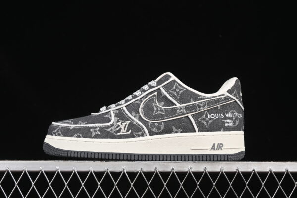 Tênis Nike Air Force 1 LV Jeans preto
