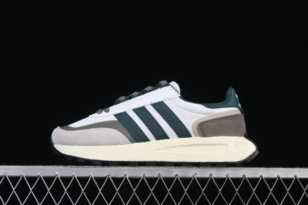 Tênis Adidas Retropy