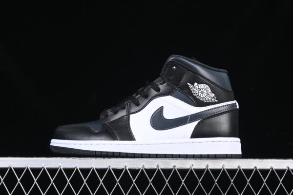 Tênis Air Jordan 1 Mid
