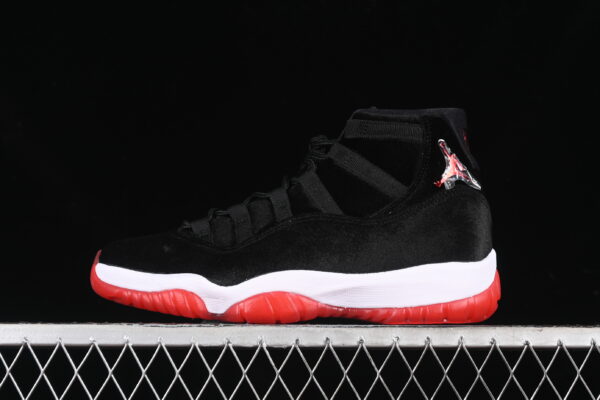 Tênis Air Jordan 11 Retro