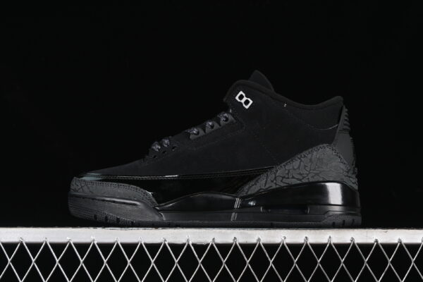 Tênis Air Jordan 3 Retro