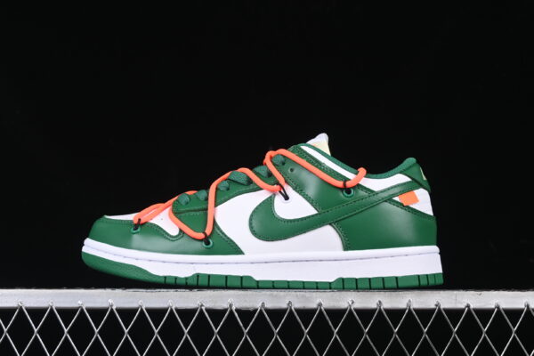 Tênis Nike Dunk Low x Off White