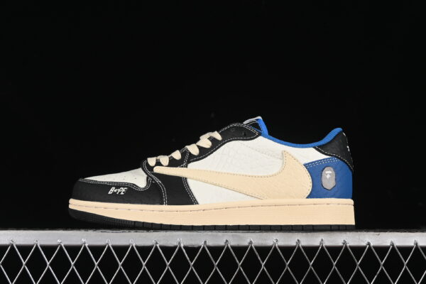 Tênis Air Jordan 1 Low OG BAPE x Travis Scott