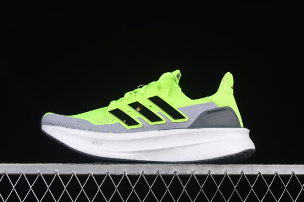 Tênis Adidas Ultraboost Verde