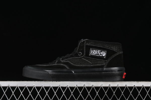 Tênis Vans Half Cab