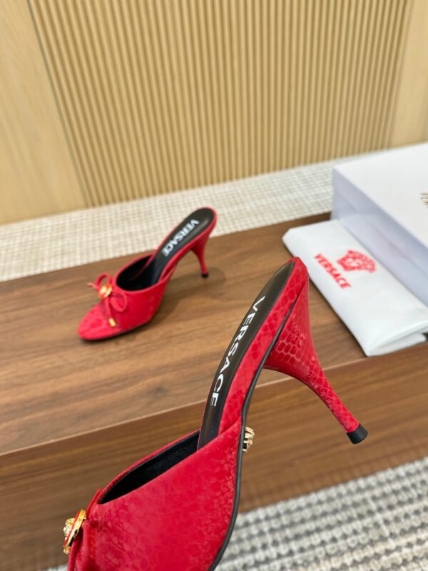Versace Sapato de Salto Vermelho - Image 3