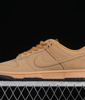 Nike SB Dunk Low 6