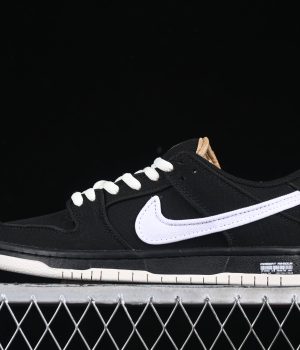 Nike SB Dunk Low 7